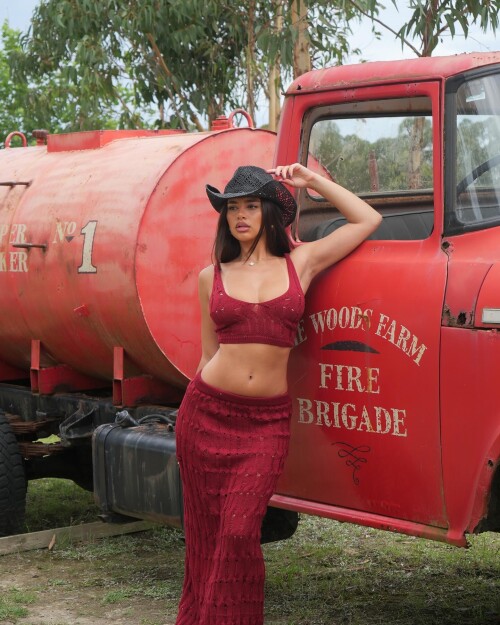 1000323794663513e3043117c1