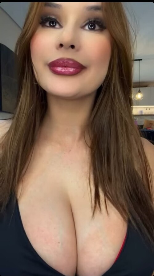 100032454967a4bdc08e868ffe