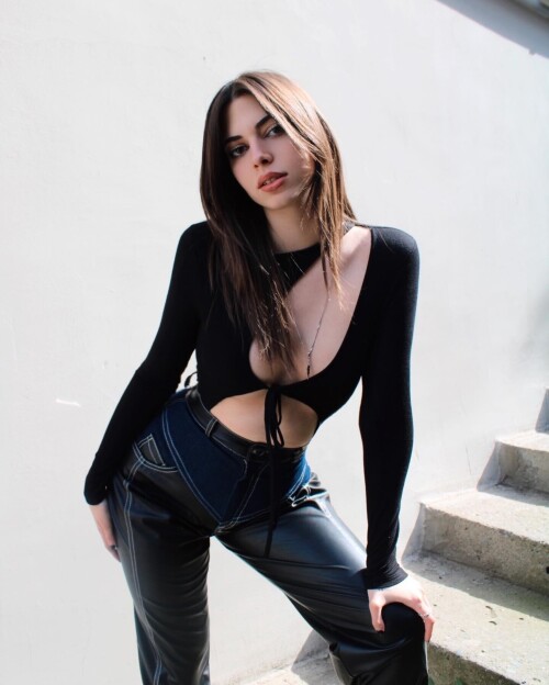 10003263336b44b4ab57d46a01