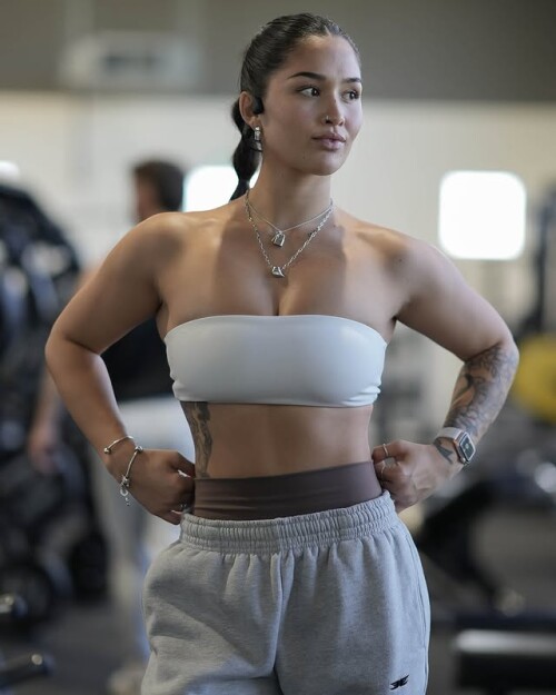 1000326772205f215c497aa7a7