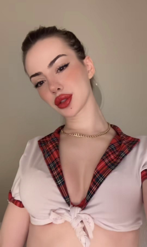 10003318404de590a4e7a33c98