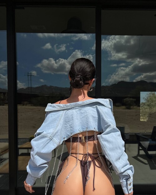 1000334819343eb0e8aa7578f2