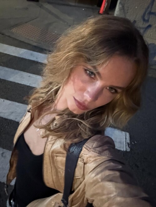 10003351835a821659f0e41483