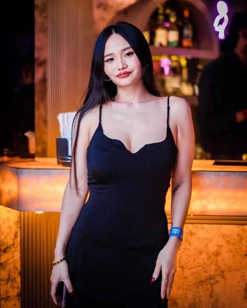 1000335954eca8874814f1689e