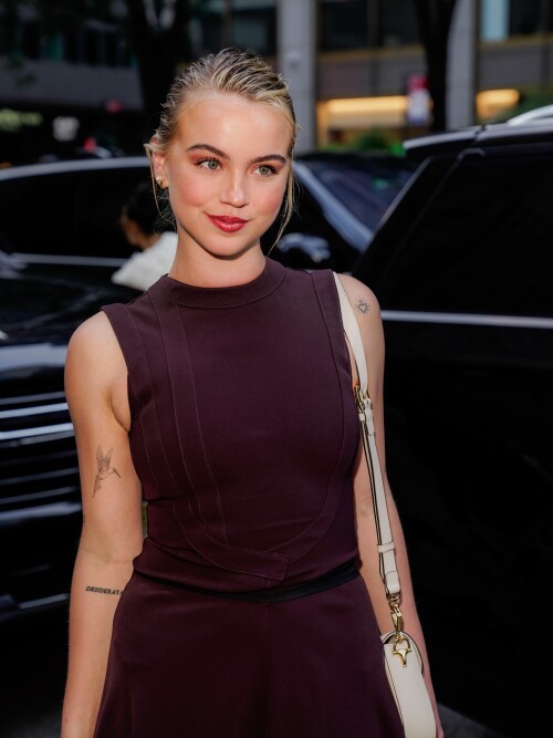 10003361417328d93e608bd6ba