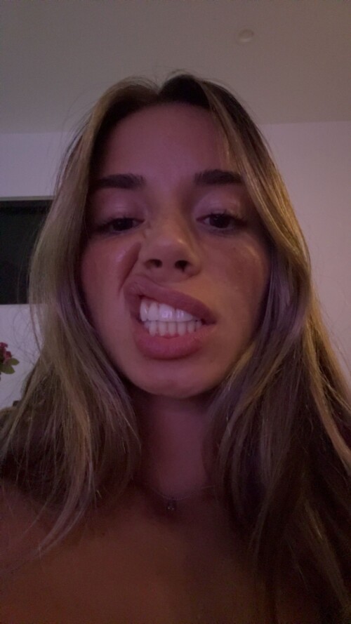 1000338498fac74abca998bc0c