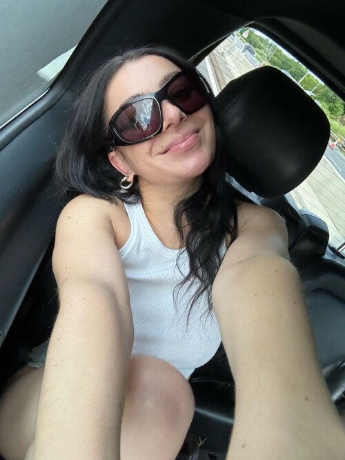 1000341749cd3014ff87ad6324