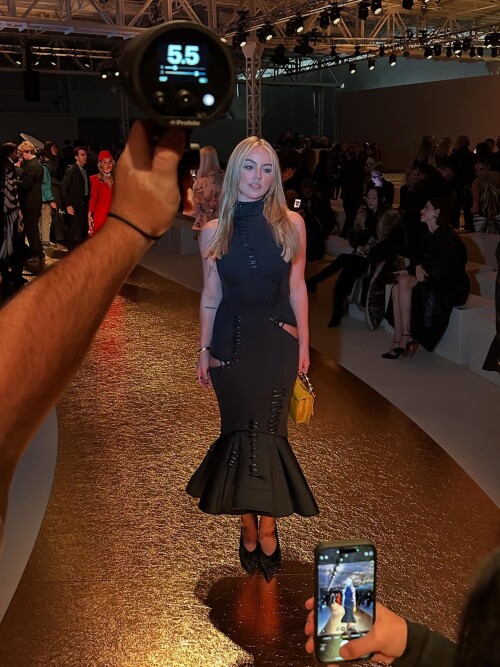 1000342113b15d596afa54fe04