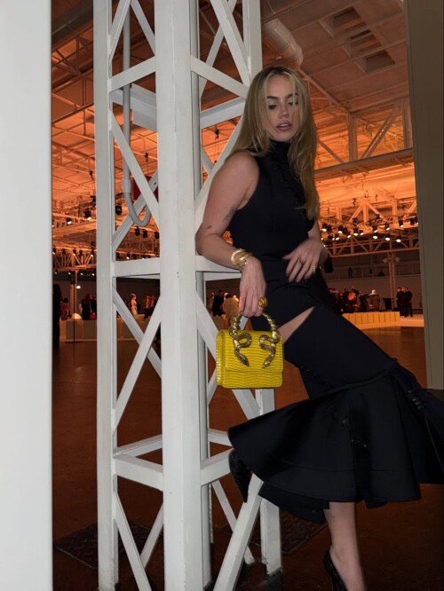 1000342118a463e8332de9d25a