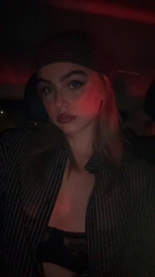 1000342899daa98ecf43c6085a