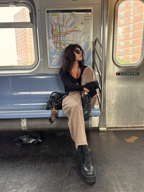 1000342945a315ff7ba161a4eb