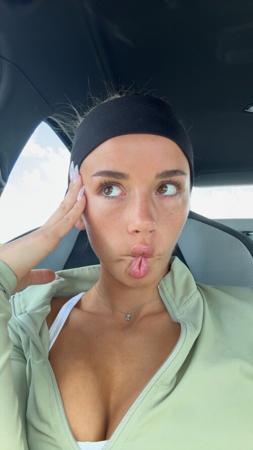 10003439683e2b614b8209d86e