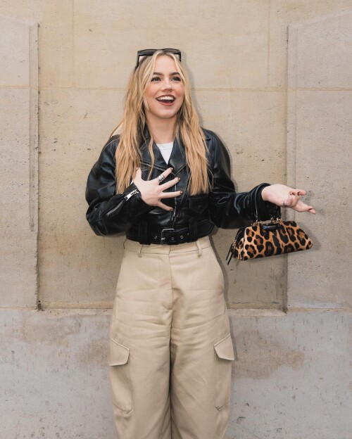 10003444129f891f4f25a03bb6