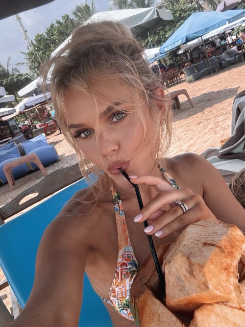 1000346115cc3754bafb7d48a6