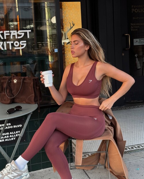 1000350144643b333b9fe1cd5a