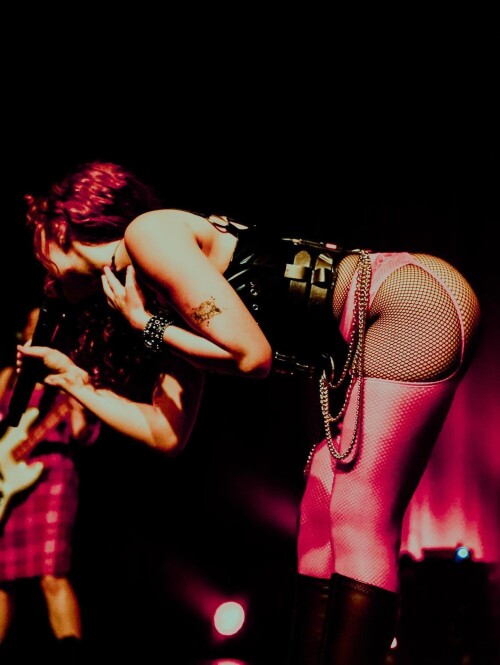 1000351741bdcd00a8b7c16967