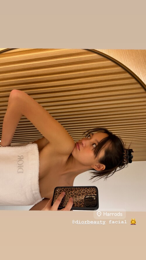 1000353728dfba48414929b3de