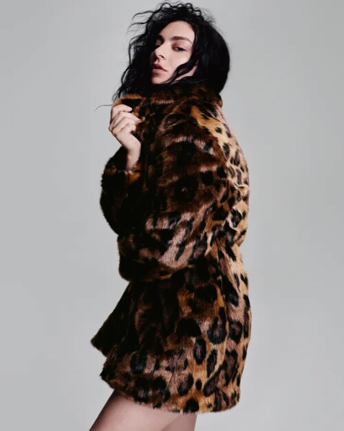 1000353918f7db036b721b2f86