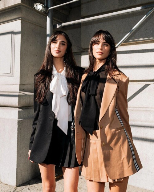 10003587800bce7da495425298