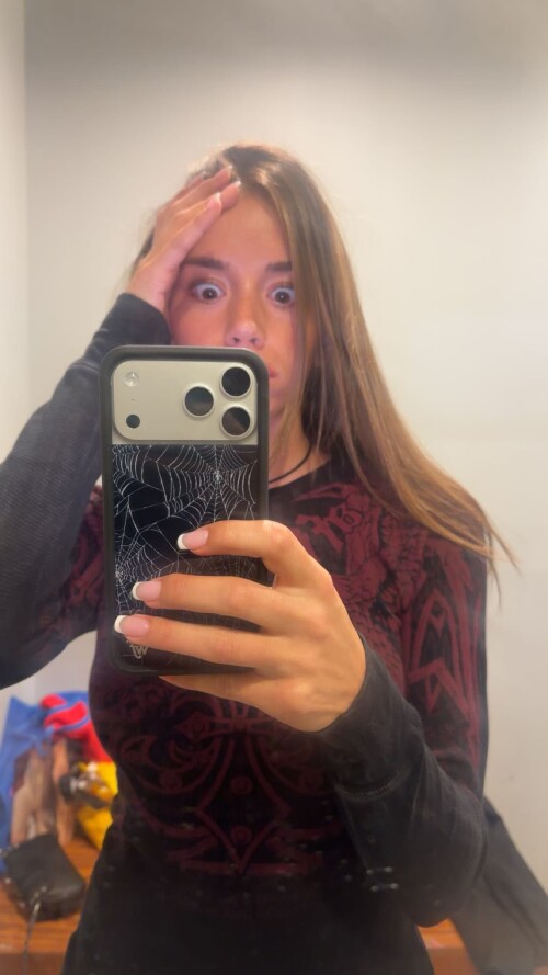 1000358857af1e8d18be95fdd3