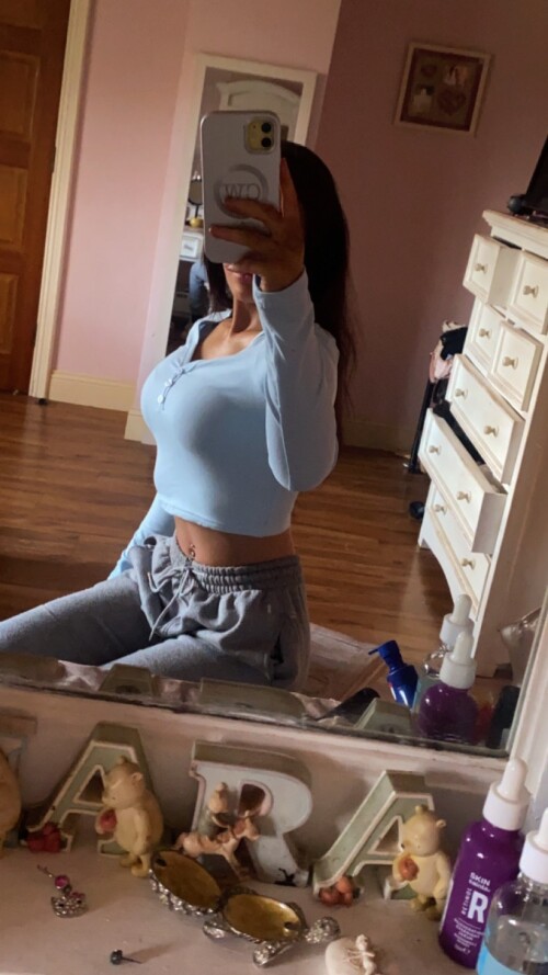 1000359405b36ec9e578d669fb