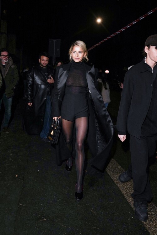 10003624946953eaf56feb0ab7