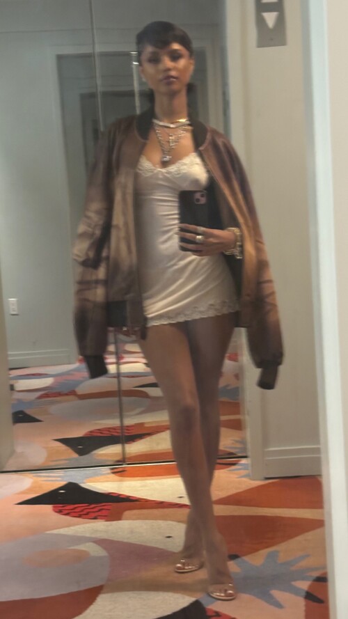 100036608719ef55ddf939284d