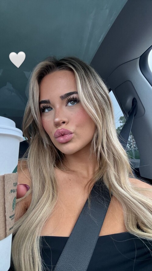 10003666767a461df1d591a7ed