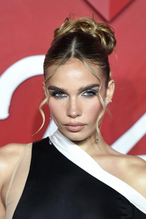 1000367375ab7b5418f0fcb4ef