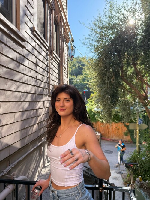 1000368137c603931834391974