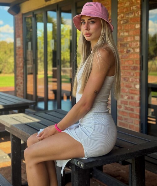 1000370955e175364bfcdc5bae