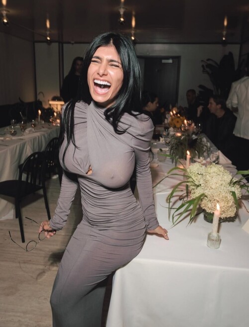 1000381592491454249fe17d9a