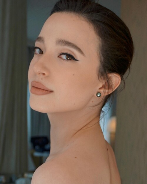 1000383336c057b3a83f596804