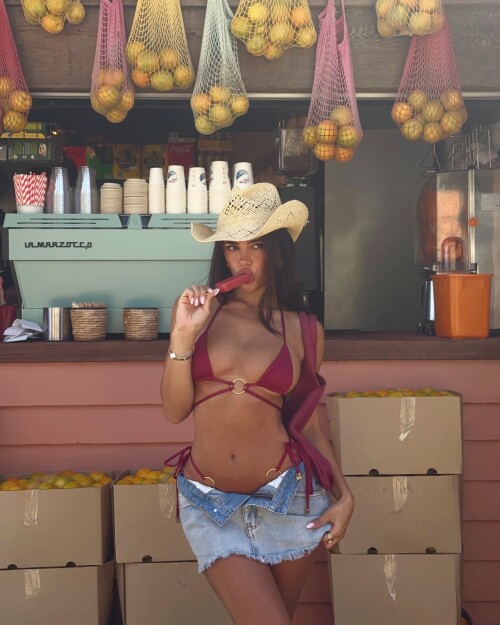 1000383703272808bc380f4729