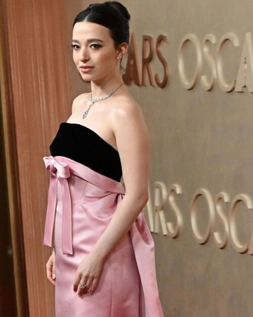 10003905794ea7619d5012629a