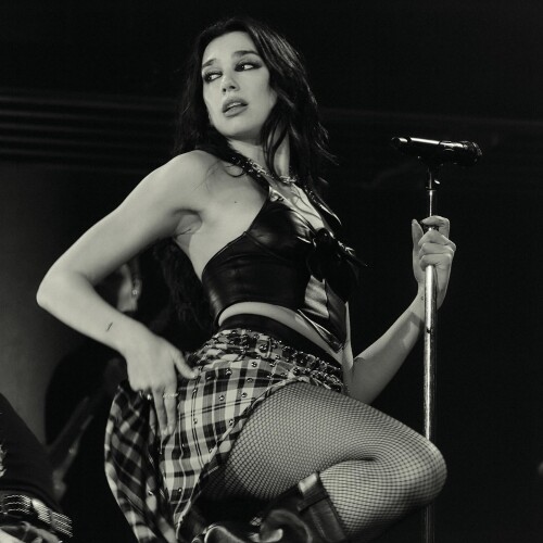 10003924718a9880bcf4308c7e