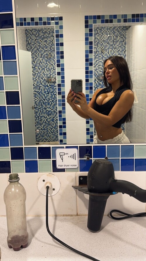 1000392811bb5ca01f74baa1ee