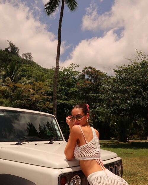 1000394326cce3b0dc4867711a