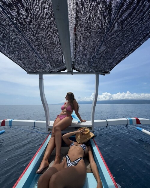 100039439813ee698c3f4908b6