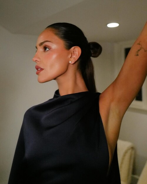 1000397939e4926af0477dfee8