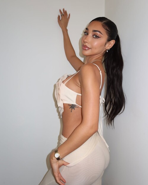 1000411158271faadce78ed809