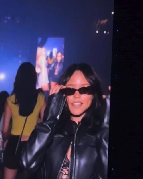 1000432308df4d2f9dc6f4026d