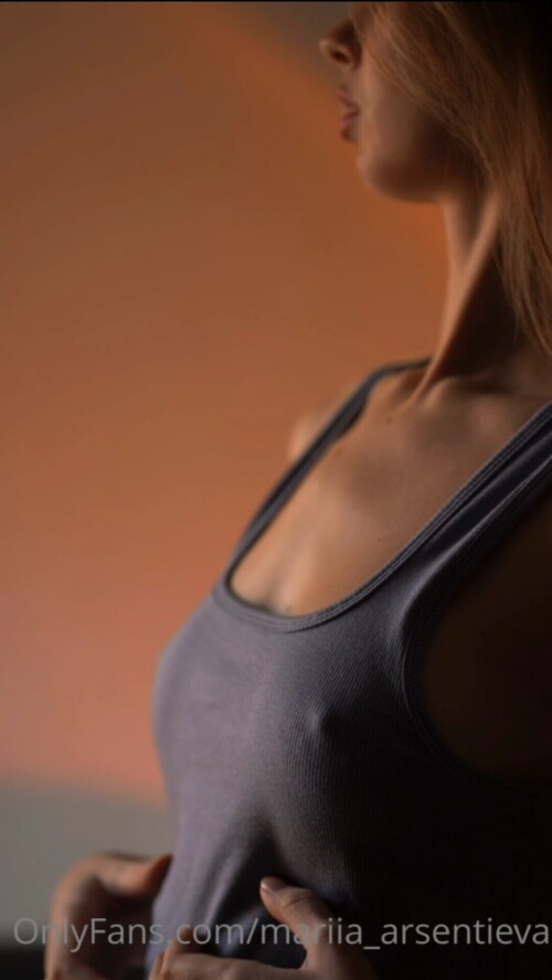 1000444170215b9ff45826d174