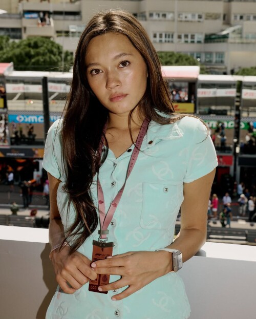 10004694080c767ae9e9ee94c0