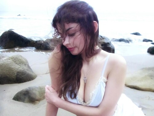 1000473767de8f5f8f473f4c41