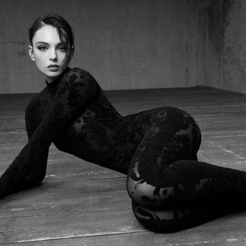 1000474761c7352cd4e923e162