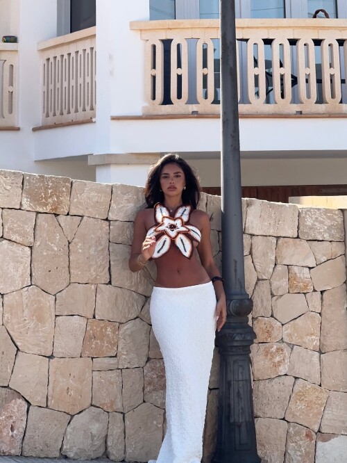 1000476111e7279f68c8b36be9