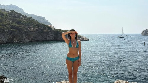 1000476430685569b6983c4da9