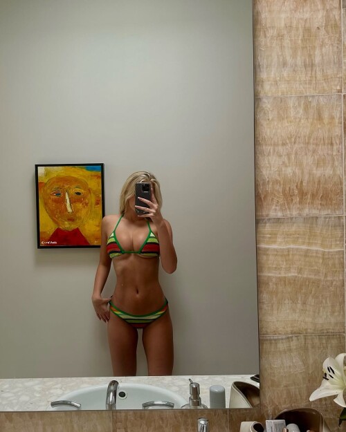 1000476484b56dcfd4b5d47a3d