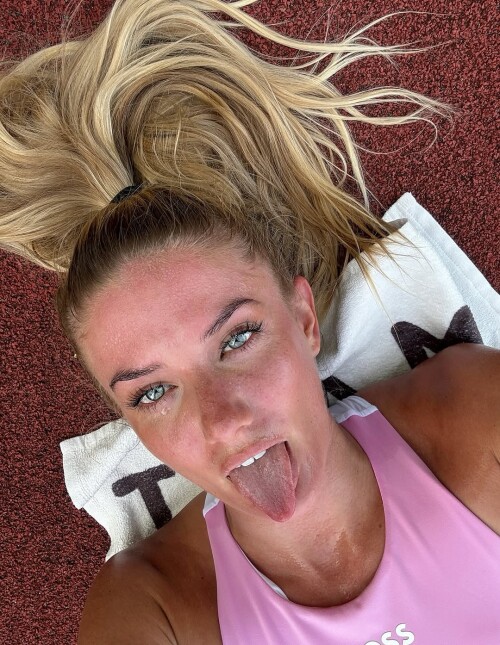 10004765430bbef27de58dd1e8